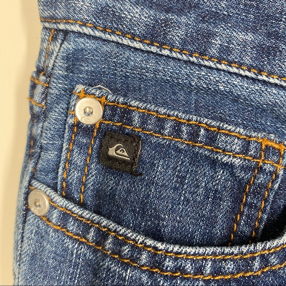 Quiksilver Straight Fit Demin Jeans (25) - Picture 7 of 14